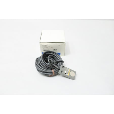 Omron 12-24V-DC PROXIMITY SWITCH TL-W5F1